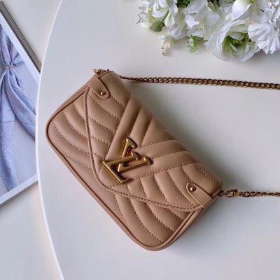 Alternative view of Replica Louis Vuitton New Wave Chain Pochette-M68479Brown
