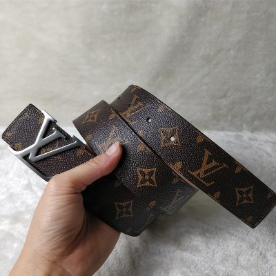 Alternative view of Replica Louis Vuitton Belt L77-70 38Mm Silver