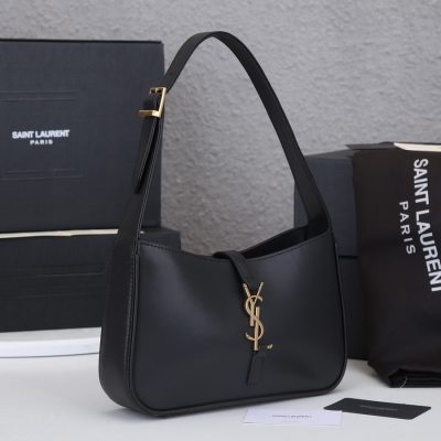Alternative view of Replica Ysl Le 5 A 7 Hobo Bag In Smooth Leather 2024