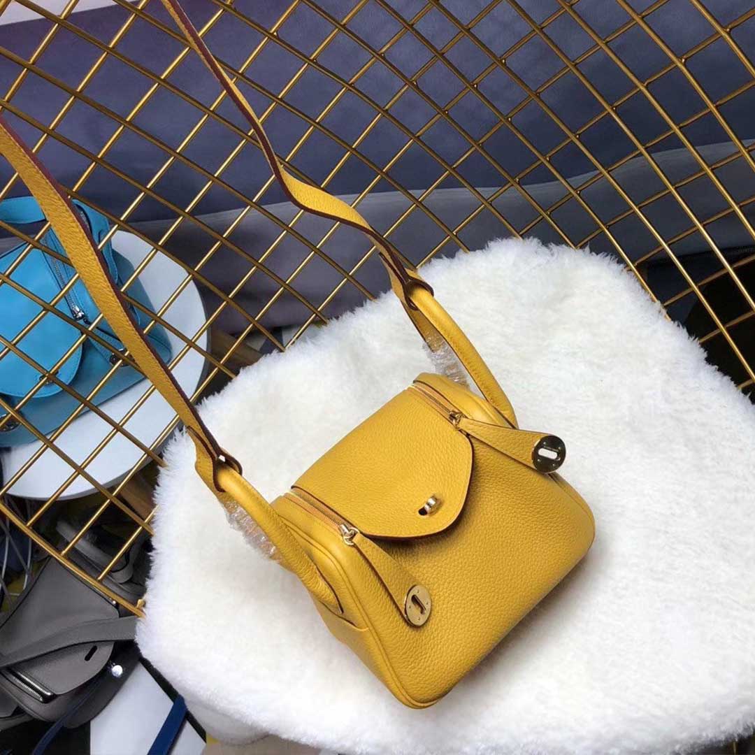 Replica Hermes Aaa-Lindy Mini Bag H079086Ck37 Black/Red/Grey - Image 14