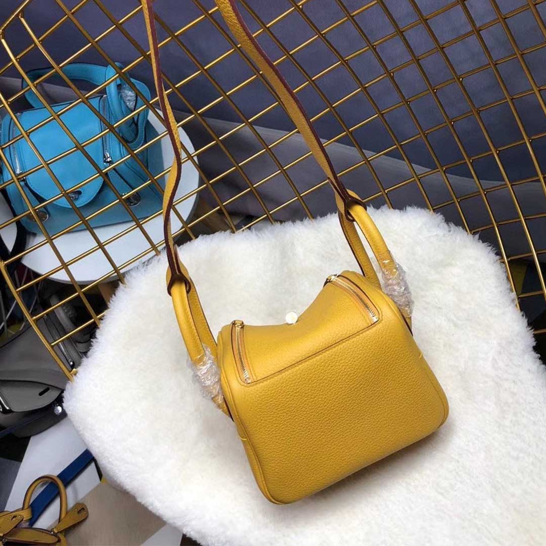 Replica Hermes Aaa-Lindy Mini Bag H079086Ck37 Black/Red/Grey - Image 15