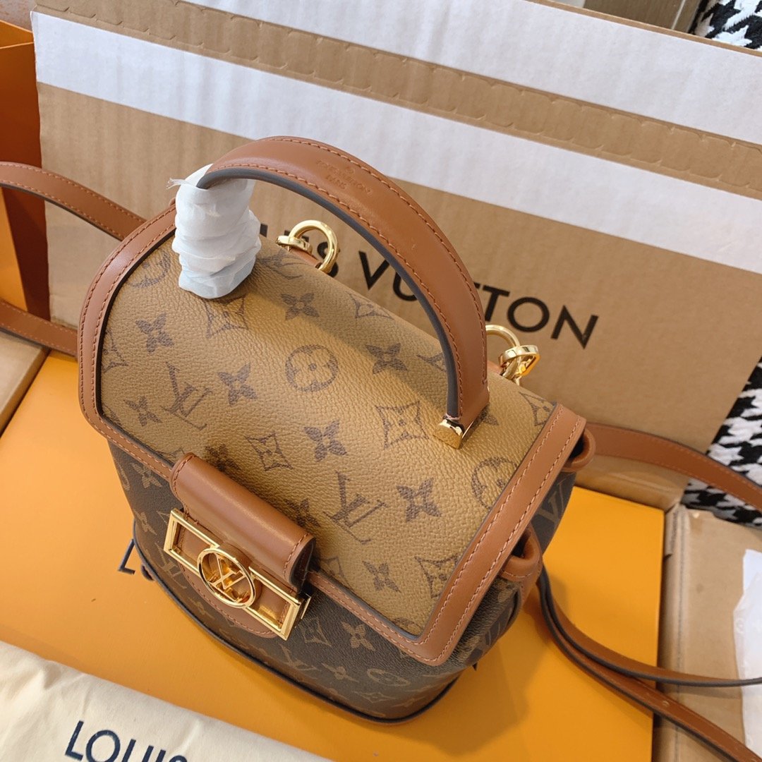 Replica Louis Vuitton Dauphine Backpack Pm M45142 - Image 5