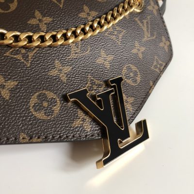 Alternative view of Replica Louis Vuitton Passy Compact Chain Bag