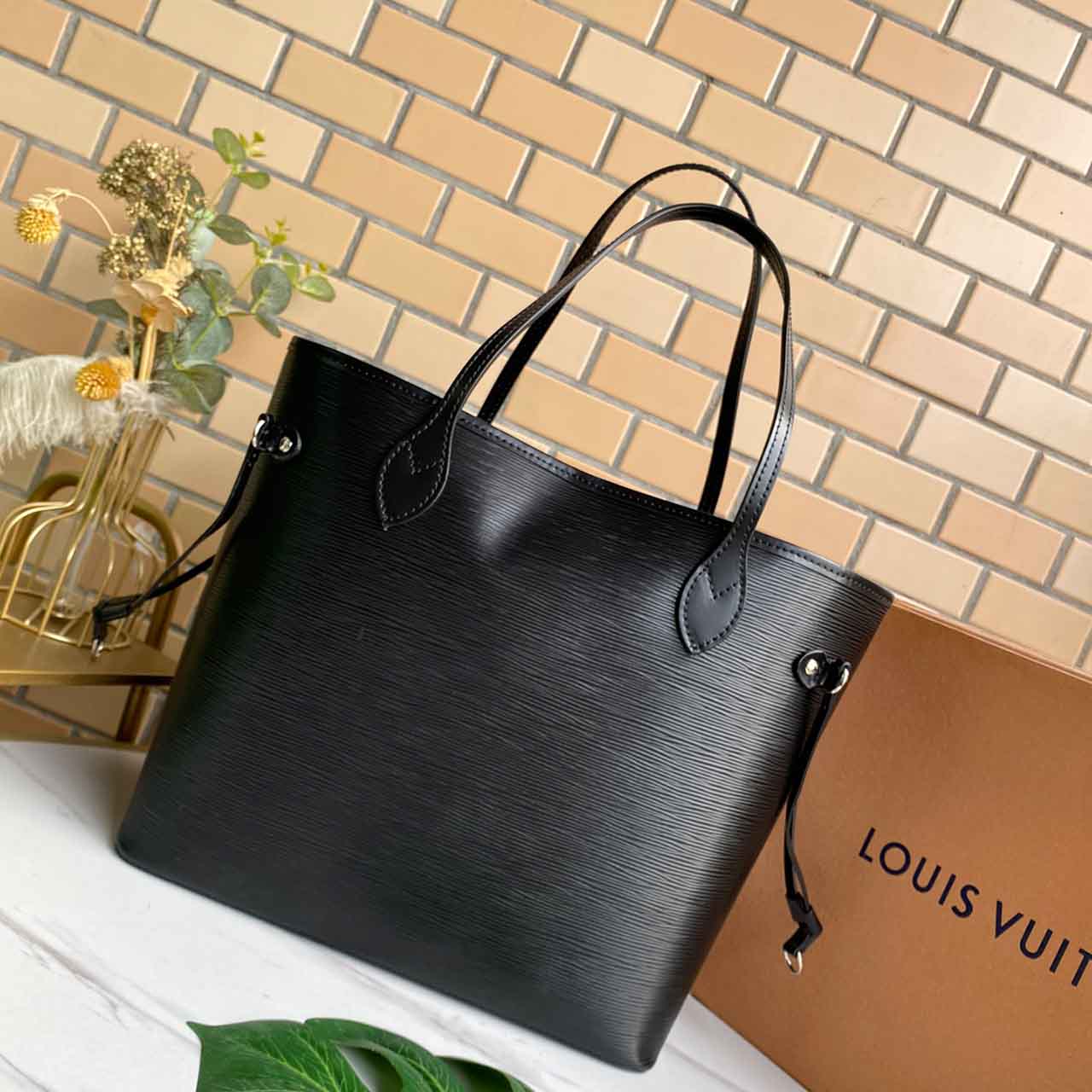 Replica Louis Vuitton Neverfull Mm Epi Leather M56947 Navy/Black/Red - Image 11