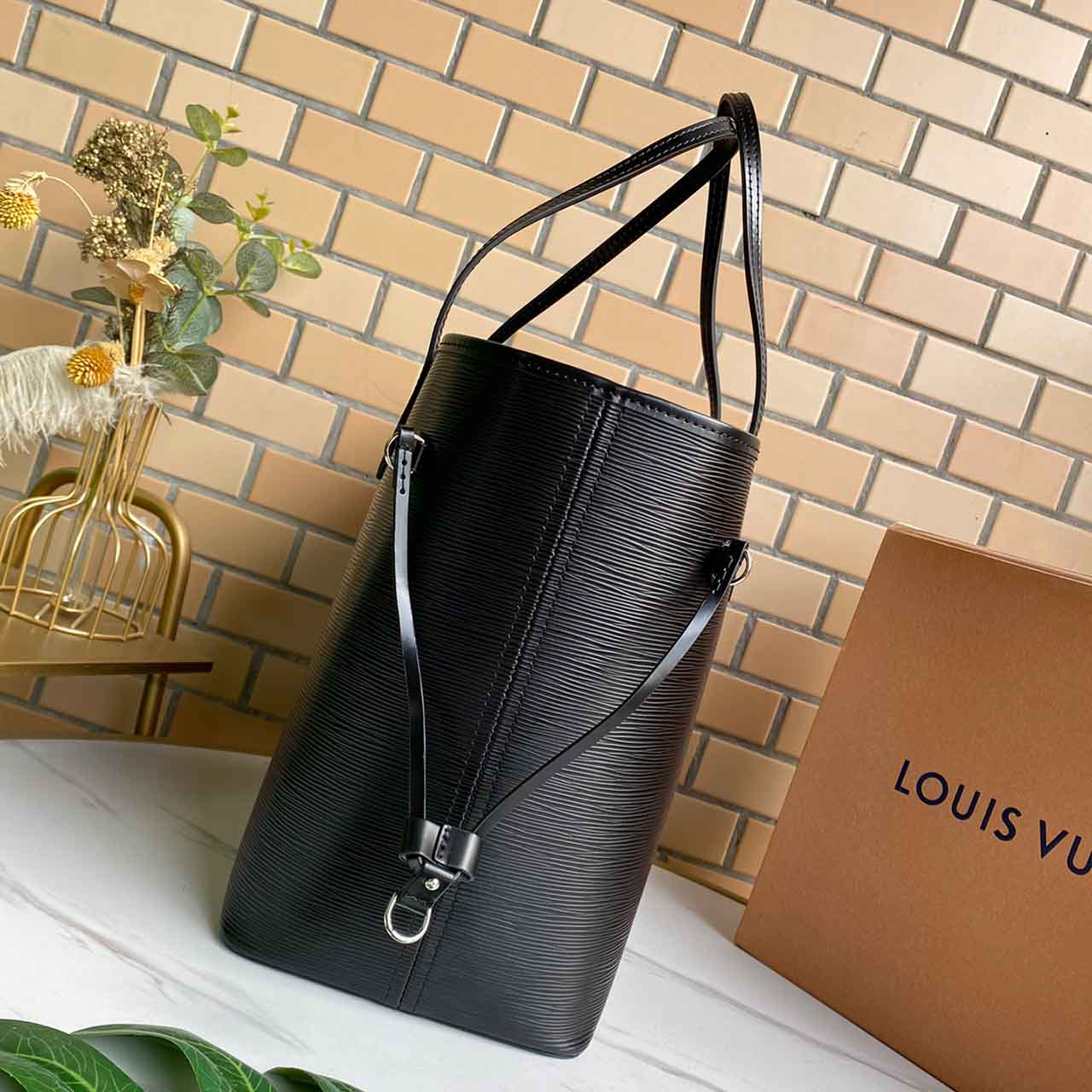 Replica Louis Vuitton Neverfull Mm Epi Leather M56947 Navy/Black/Red - Image 10