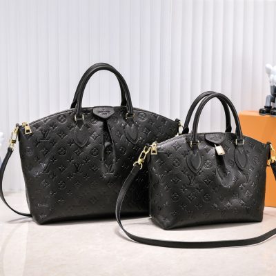 Replica Louis Vuitton Embossed Boetie Mm/Pm