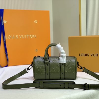 Alternative view of Replica Louis Vuitton Keepall Xs Monogram Seal Version