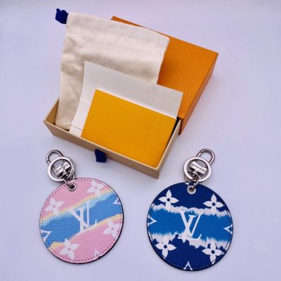 Alternative view of Replica Louis Vuitton Escale Key Holder And Bag Charm