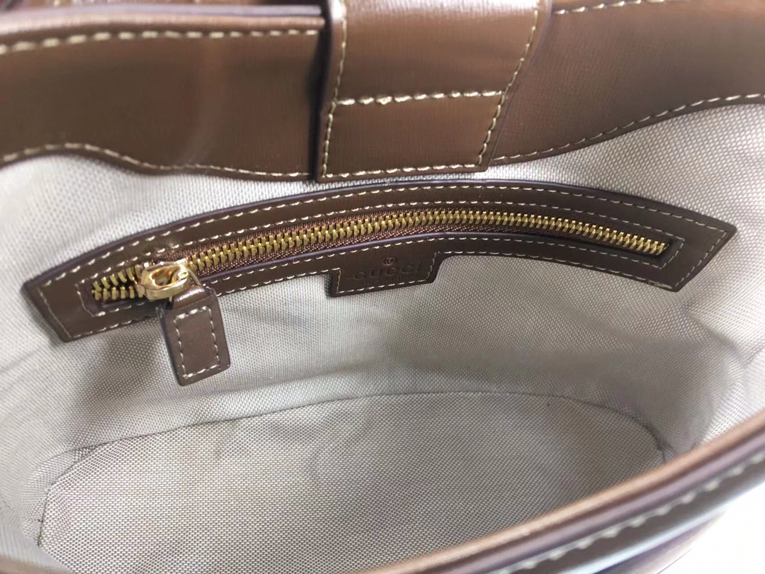 Replica Gucci Large Shoulder Bag With Interlocking G - Image 8