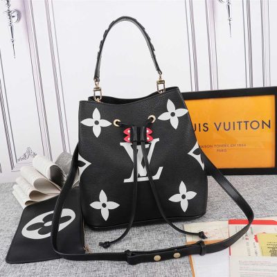 Replica Louis Vuitton Crafty Neonoe Mm M56889
