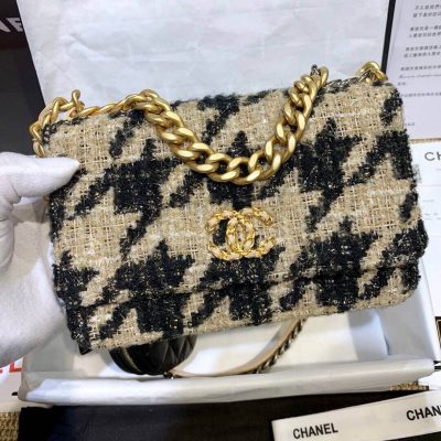 Alternative view of Replica Chanel 19 Tweed Woc With Leather Coin Purse Ap0985
