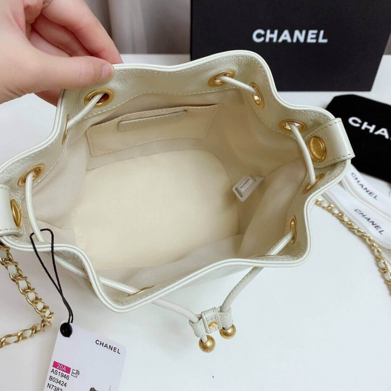 Replica Chanel Drawstring Bag As1946 - Image 5