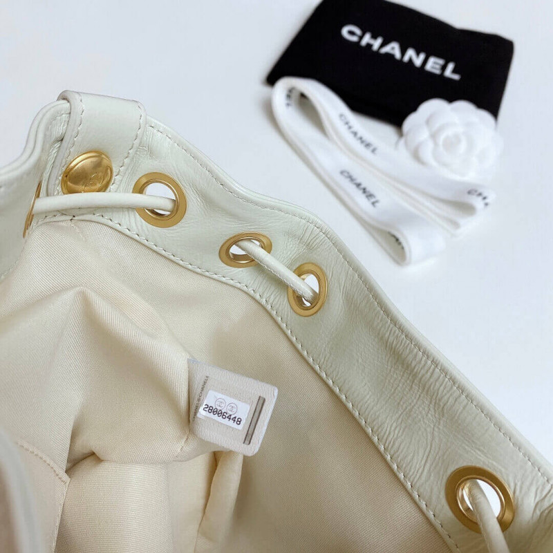 Replica Chanel Drawstring Bag As1946 - Image 7