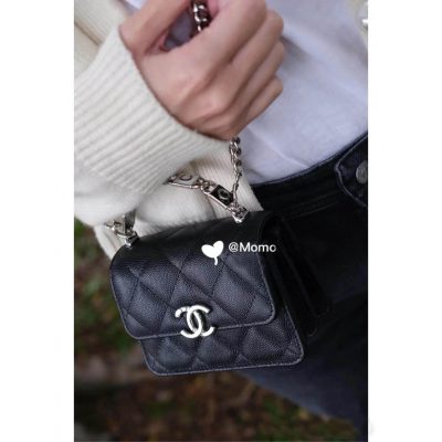 Alternative view of Replica Chanel Enamel Handle Clutch With Chain In Grained Calfskin Ap2758