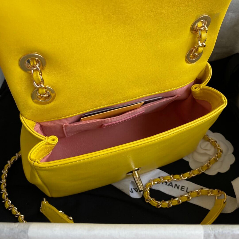 Replica Chanel Small Entwined Chain Bag As2382 - Image 10