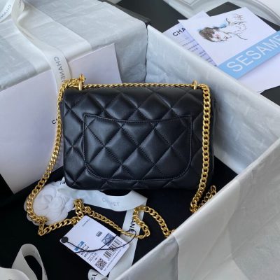 Alternative view of Replica Chanel Small Flap Bag In Lambskin With Enamel Cc As3114