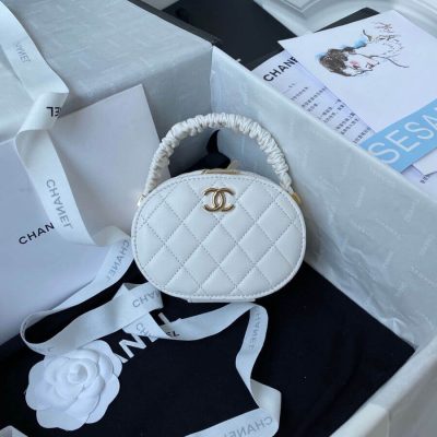 Alternative view of Replica Chanel Small Vanity Case Lambskin Ap2731