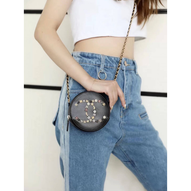 Replica Chanel Studded Cc Detail Round Bag As1180 - Image 3