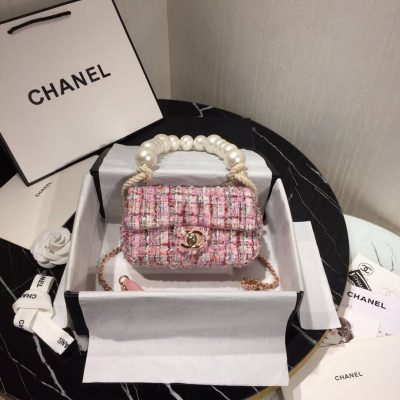Alternative view of Replica Chanel Tweed Flap Bag With Large Pearl Handle As0593