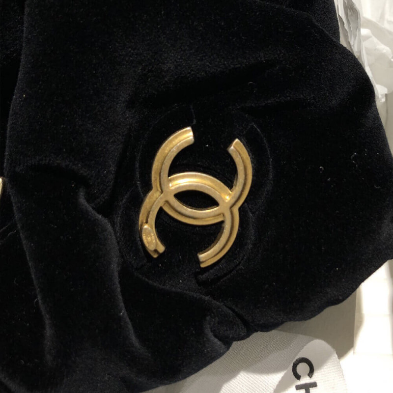 Replica Chanel Velvet Clutch As2137 - Image 8