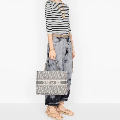 Alternative view of Replica Christian Dior Small Book Tote Oblique M1296