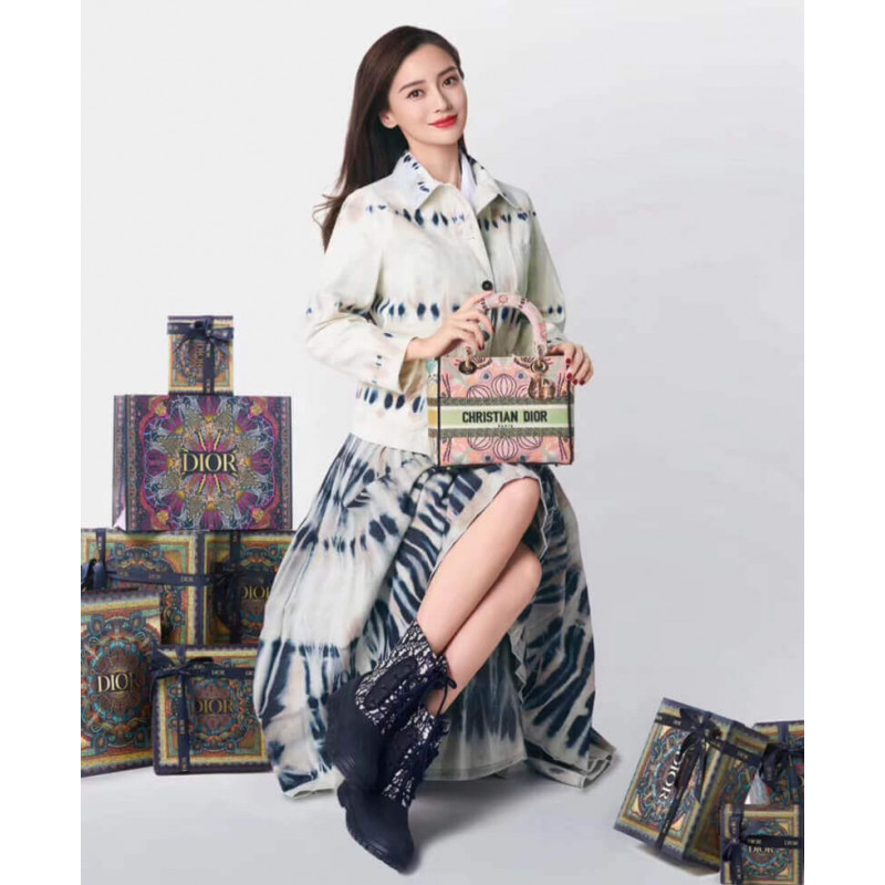 Replica Dior Medium Lady D-Lite Multicolor Dior In Lights Embroidery M0565 - Image 3
