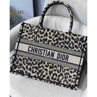 Alternative view of Replica Dior Small Book Tote Ricamo Mizza Beige Multicolore M1296