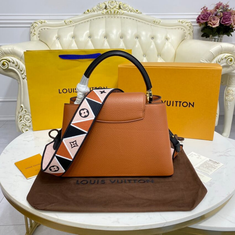 Replica Louis Vuitton Capucines Mm M59020 Gold/Noir - Image 3