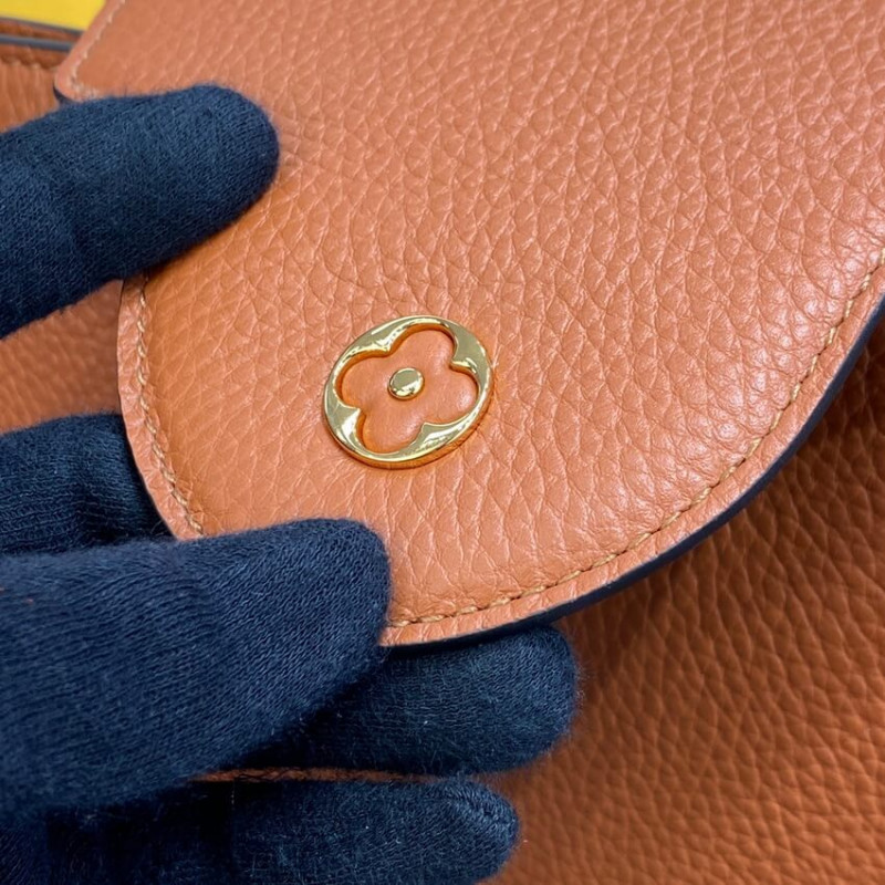 Replica Louis Vuitton Capucines Mm M59020 Gold/Noir - Image 8