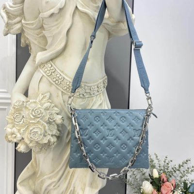 Alternative view of Replica Louis Vuitton Coussin Pm M58699 Bleu Glacier