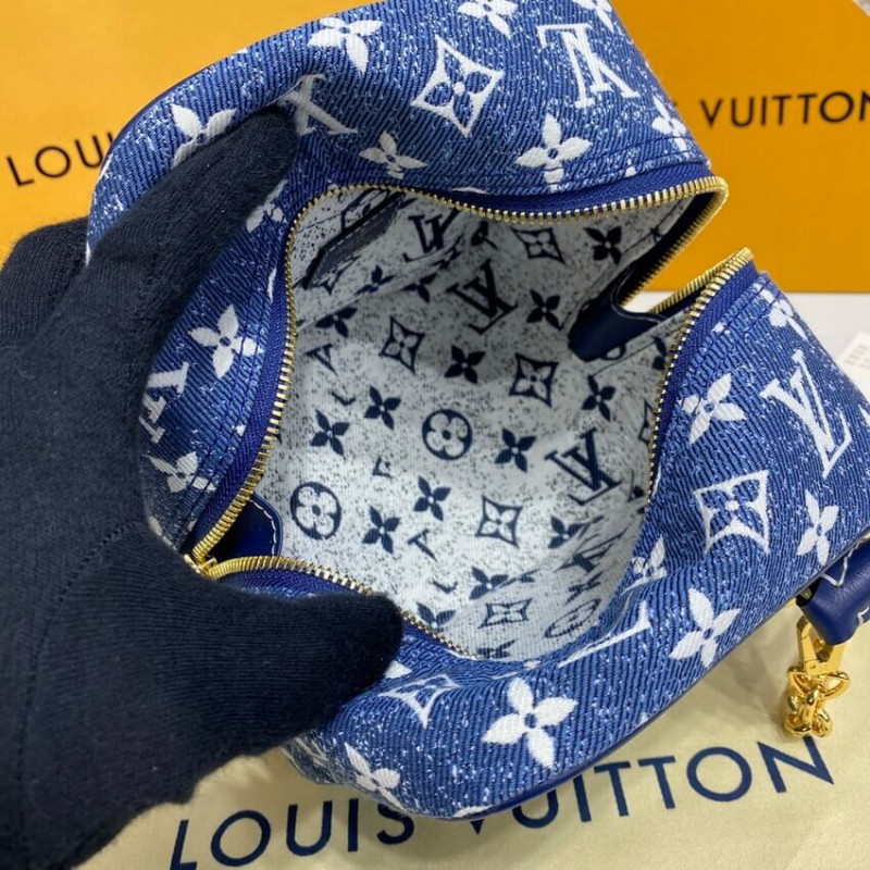 Replica Louis Vuitton Denim Jacquard Textil Square Bag M59611 - Image 17