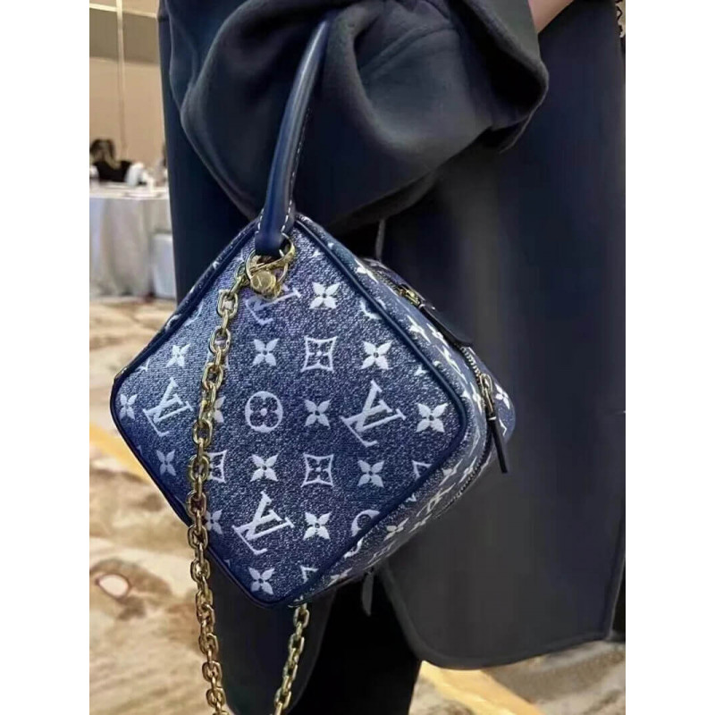 Replica Louis Vuitton Denim Jacquard Textil Square Bag M59611 - Image 6