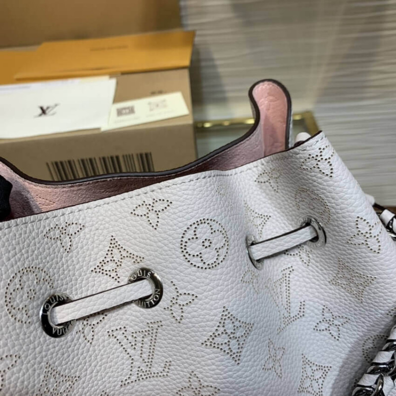 Replica Louis Vuitton Mahina Leather Bella M58480 - Image 4