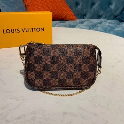 Alternative view of Replica Louis Vuitton Mini Pochette Accessoires N58009