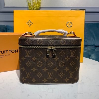 Alternative view of Replica Louis Vuitton Monogram Canvas Nice Cosmetic Bb M42265