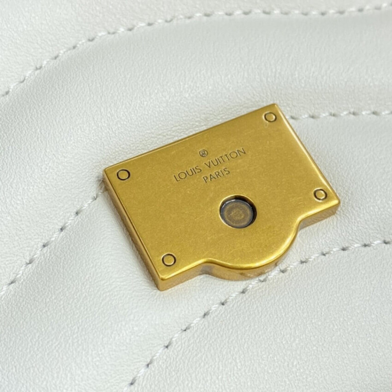 Replica Louis Vuitton New Wave Chain Bag M58549 Ivory - Image 10