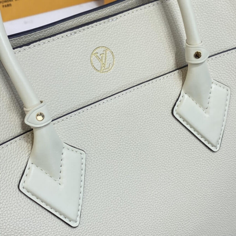 Replica Louis Vuitton On My Side Bag M55802 Beige - Image 9