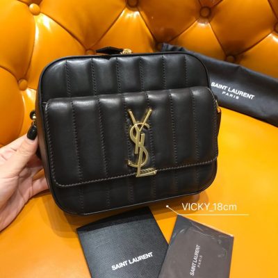 Alternative view of Replica Saint Laurent Vicky Camera Bag In Quilted Lambskin 555052