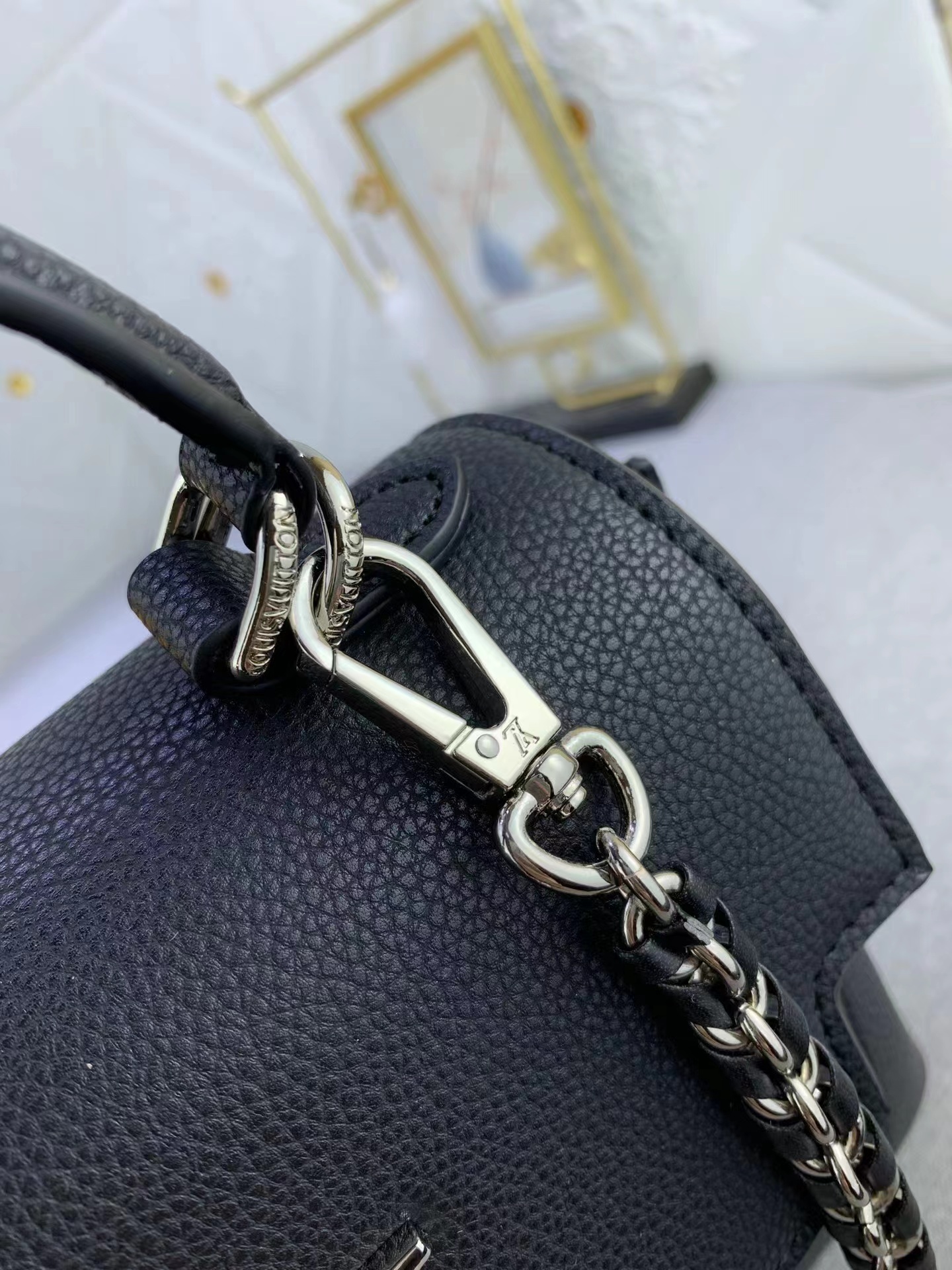 Replica Louis Vuitton Lv Lockme Ever Mini Bag M20997 Black - Image 7