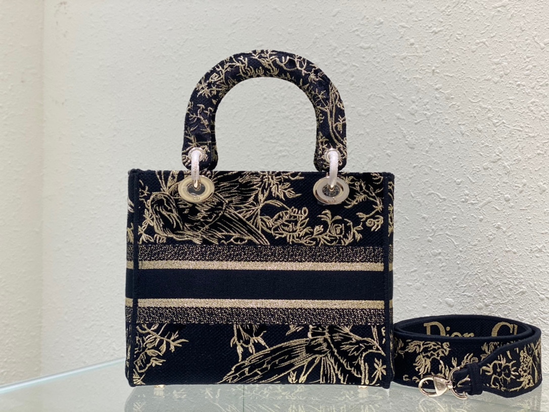 Replica Dior Medium Lady D-Lite Bag M0565Ordz_M911 - Image 6