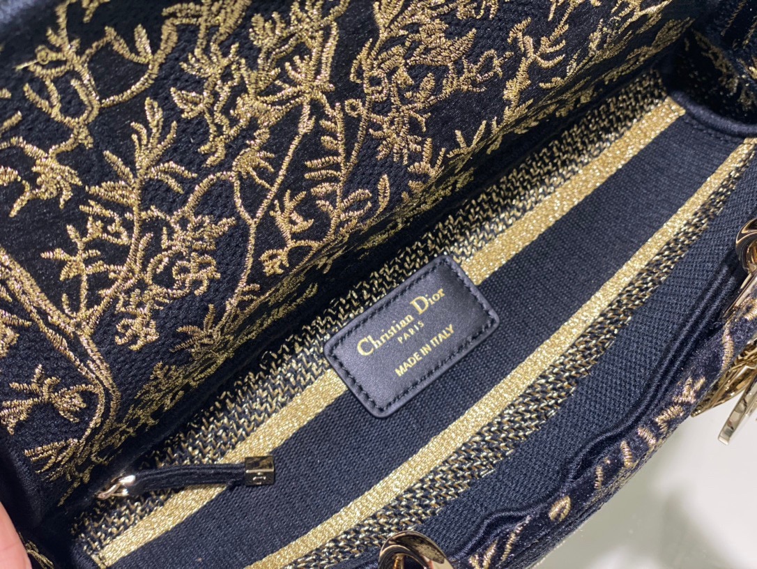 Replica Dior Medium Lady D-Lite Bag M0565Ordz_M911 - Image 3