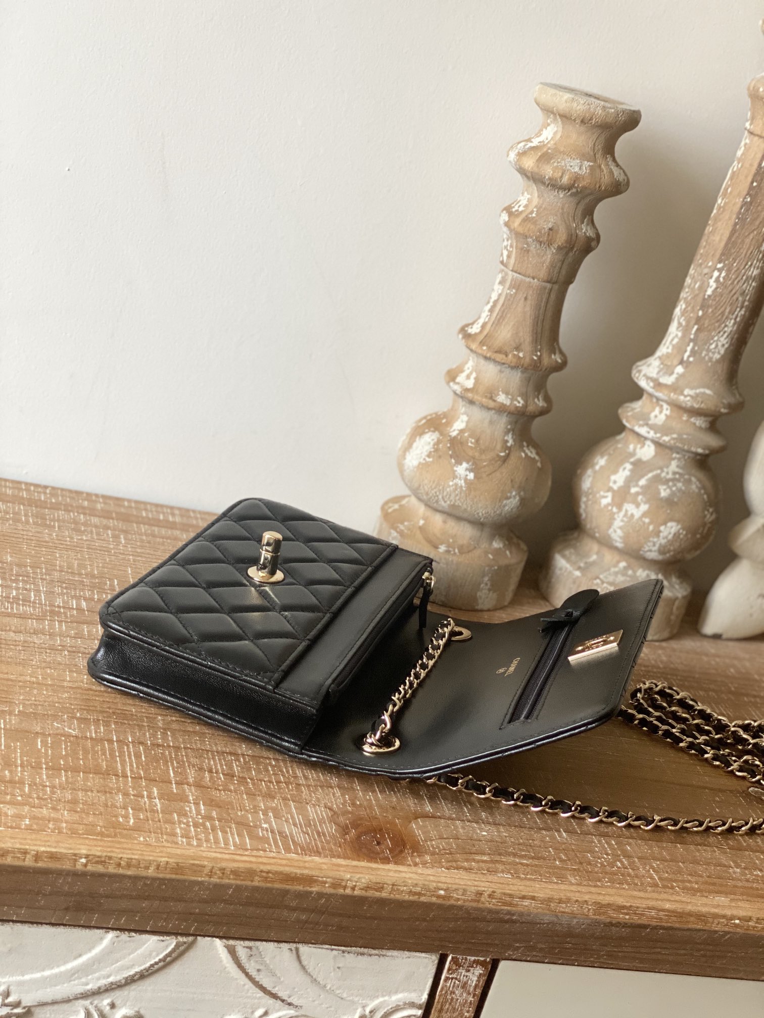 Replica Chanel Wallet On Chain Black Ap1450 - Image 2
