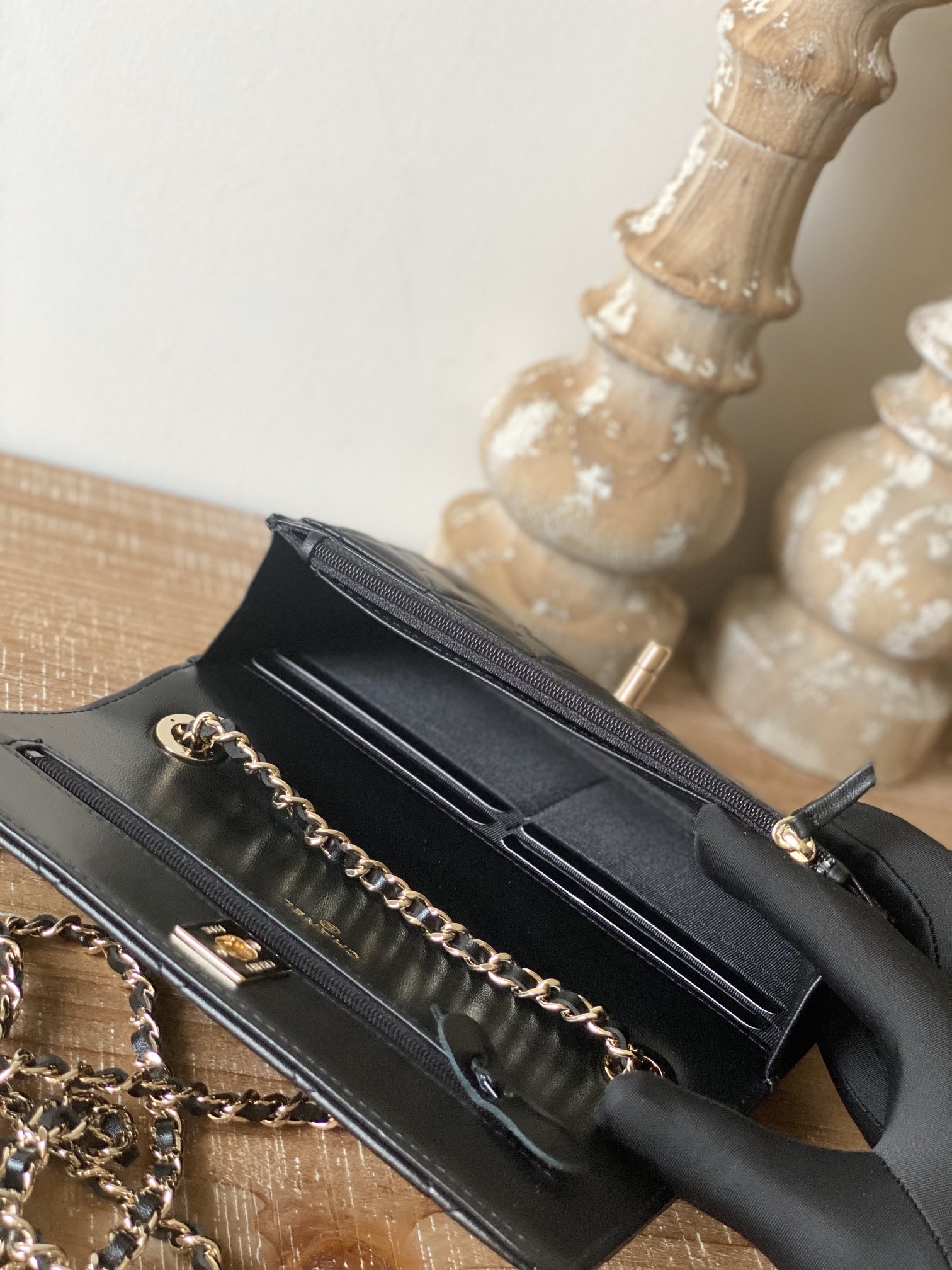 Replica Chanel Wallet On Chain Black Ap1450 - Image 6