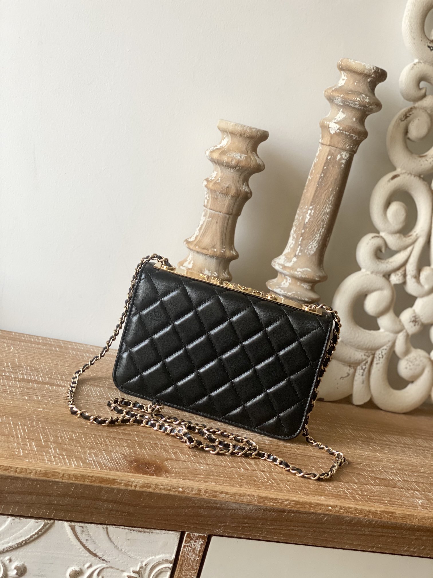 Replica Chanel Wallet On Chain Black Ap1450 - Image 8