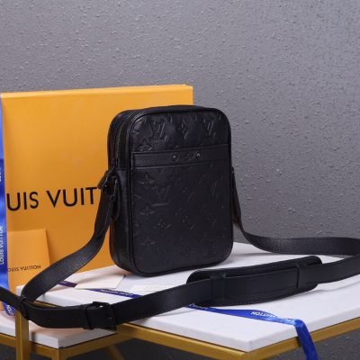 Alternative view of Replica Louis Vuitton Monogram Shadow Danube Slim Black M44972