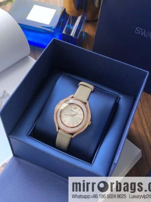 IMG_0219-800x8003xq3nzr431i14955_20250625183821.jpg Swarovski Number: 5519447 Collection: Crystalline Aura Watch