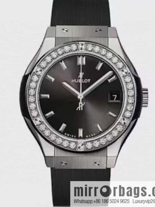 IMG_1104-800x800u4evwi2bxai8863_20250625035810.jpg Hublot Classic Series, Hublot Women\'s 33mm Quartz High-End Watch