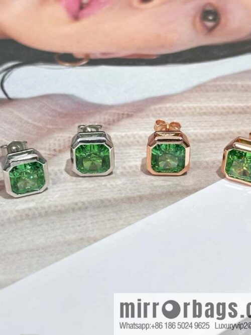 IMG_2783-800x800ocw5wcjbnvf72451_20250630153320.jpg ❗️New ❗️ New ☑️ TIFFANY & Co. Tiffany square green diamond stud earrings