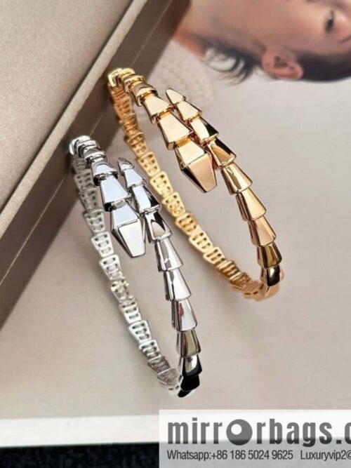 IMG_3148-800x800ktcwh3jzivw72125_20250630152157.jpg ❗️CNC version ❗️ ☀️ Seiko version A ☀️ Bulgari BVLGARI narrow version glossy snake bone bracelet ☀️