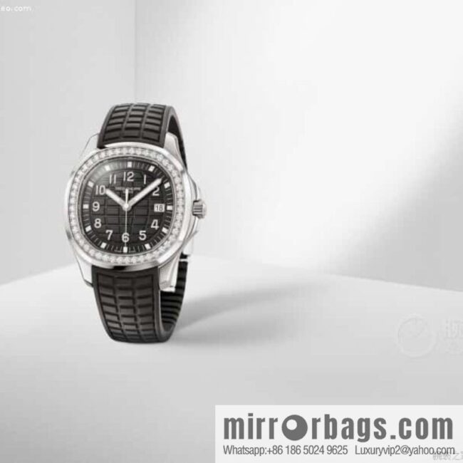 Exclusively launched, the new Patek Felix AQUANAUT series dial is inlaid with 48 vs2.0 real diamonds, about 1.2 carats, the original Swiss quartz movement, the watch size is 38mm